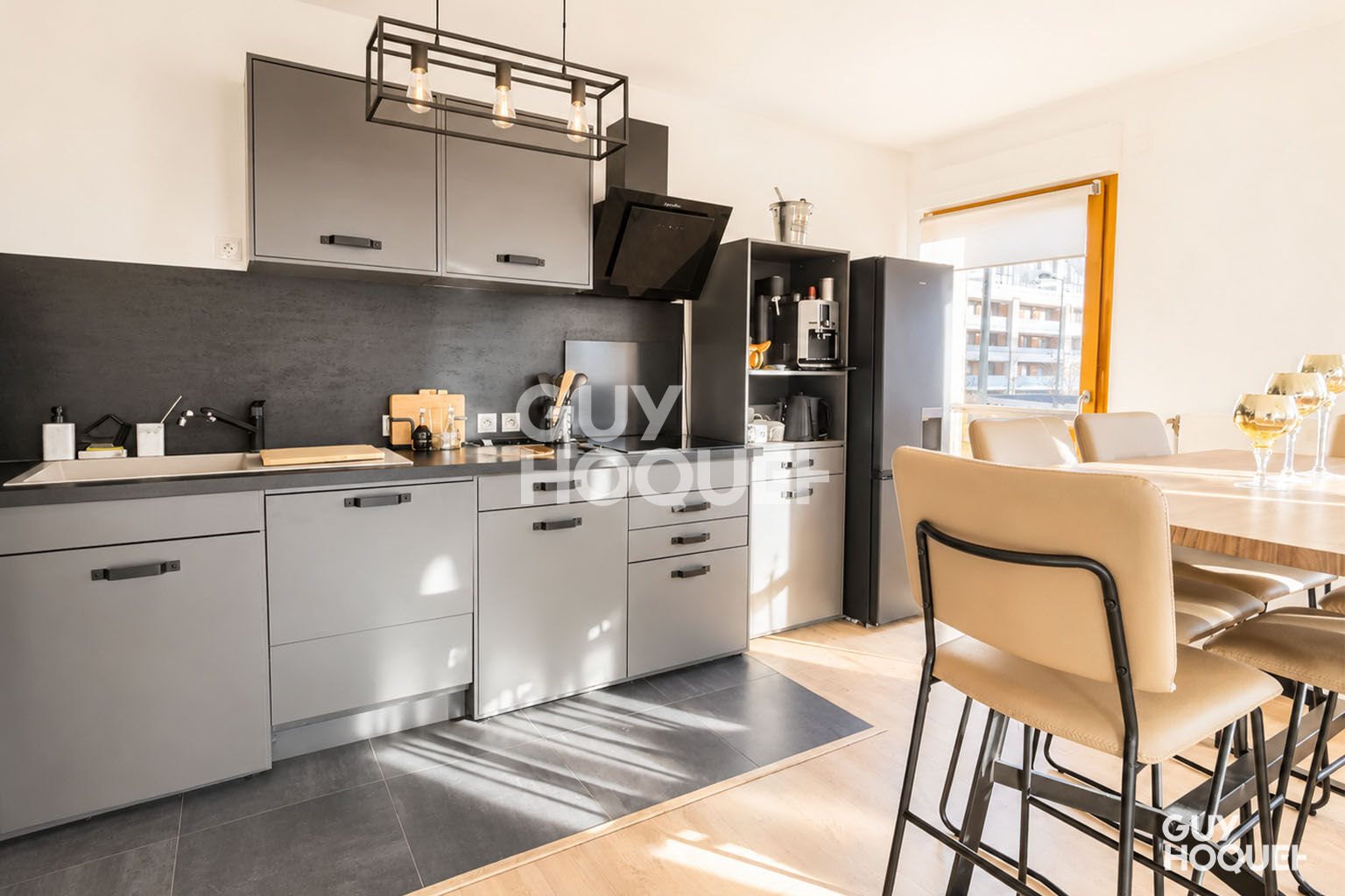 Appartement à vendre, 77m², Meudon-la-Forêt