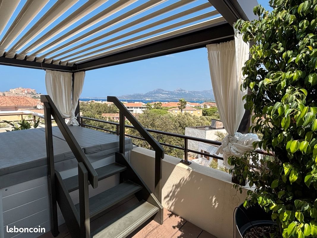 Appartement à vendre, 128m², Calvi