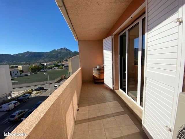 Appartement à vendre, 67m², Calvi