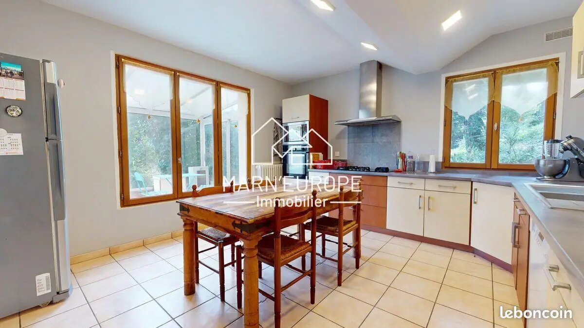 Maison à vendre, 163m², Esbly