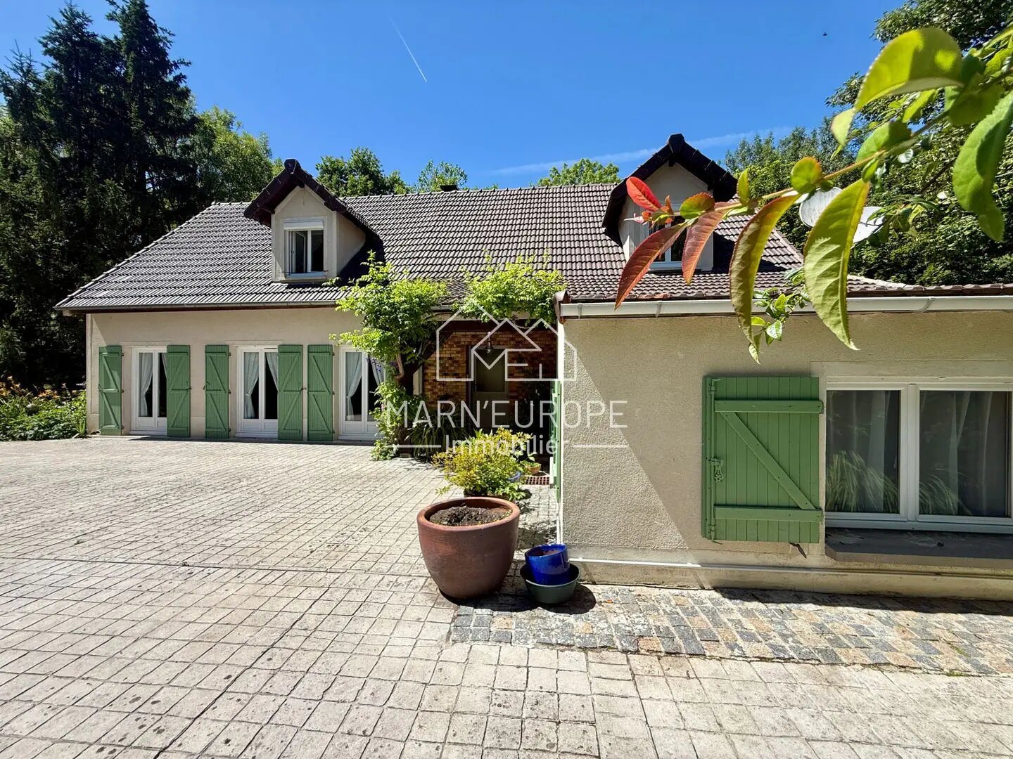 Maison à vendre, 200m², Crécy-la-Chapelle