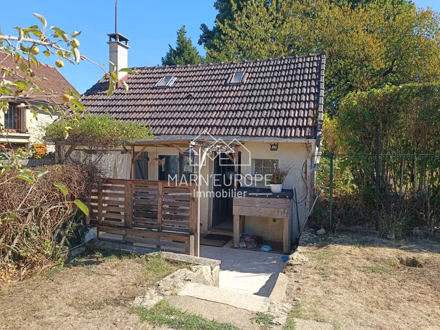 Maison à vendre, 3m², Esternay