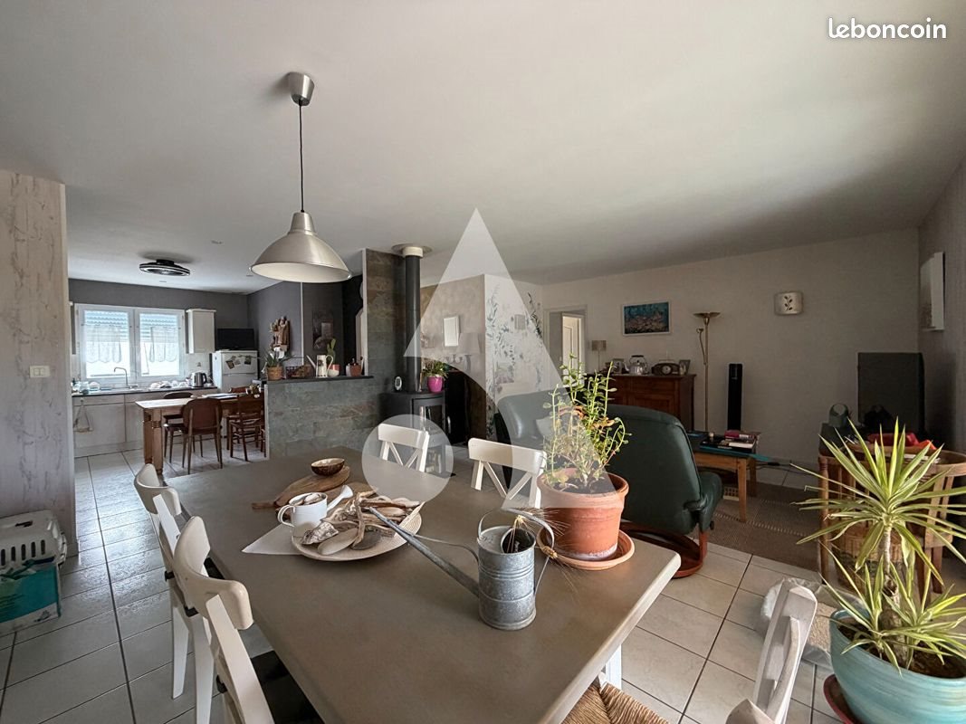 Maison à vendre, 134m², Frontenay-Rohan-Rohan