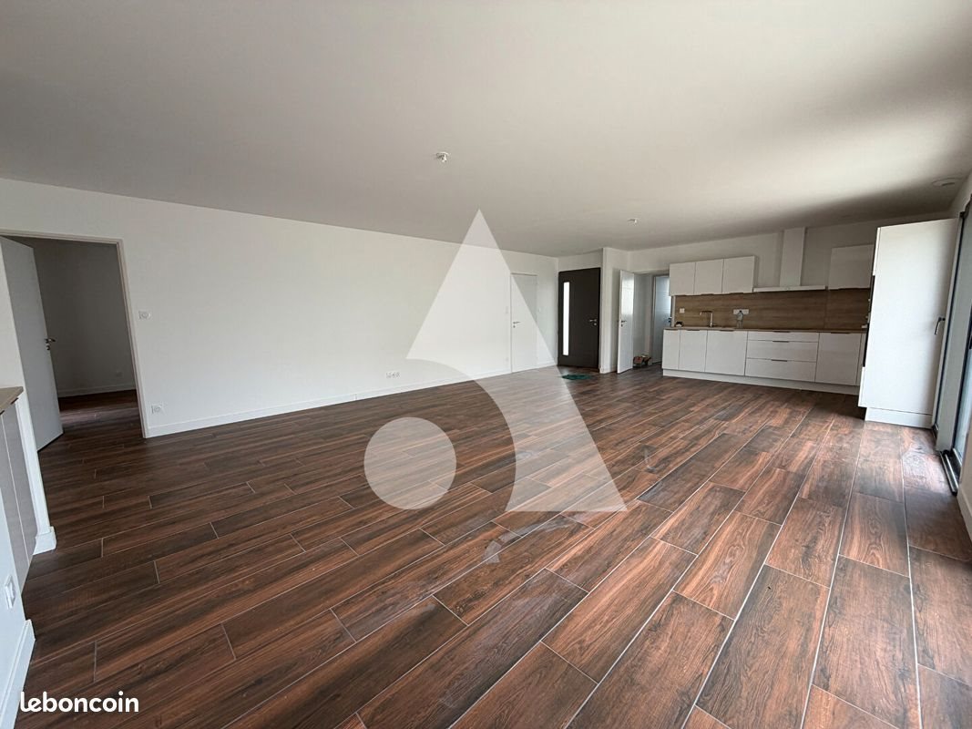 Maison à vendre, 114m², Chauray