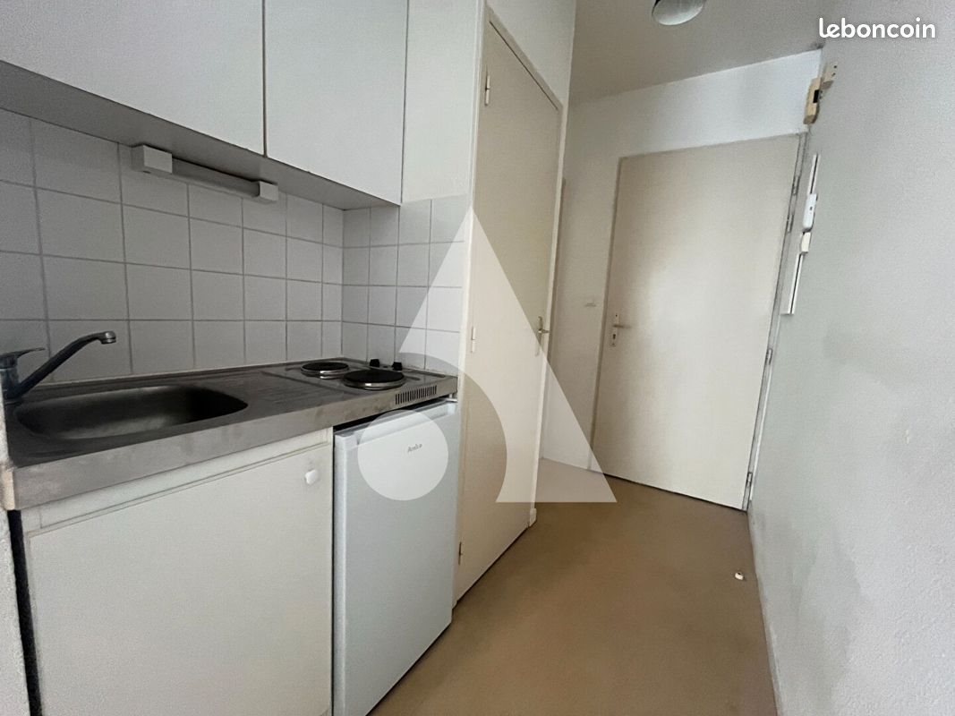Appartement à louer, 21m², Niort