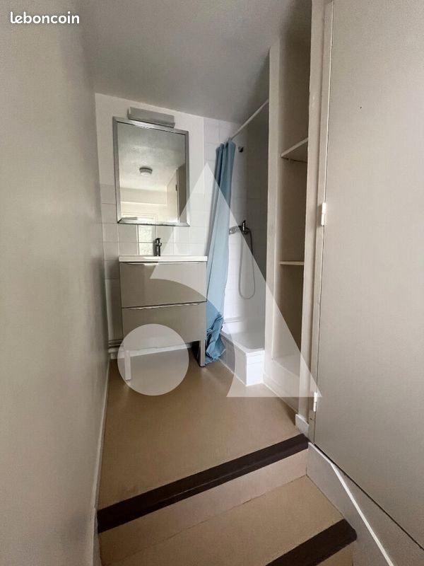Appartement à louer, 21m², Niort