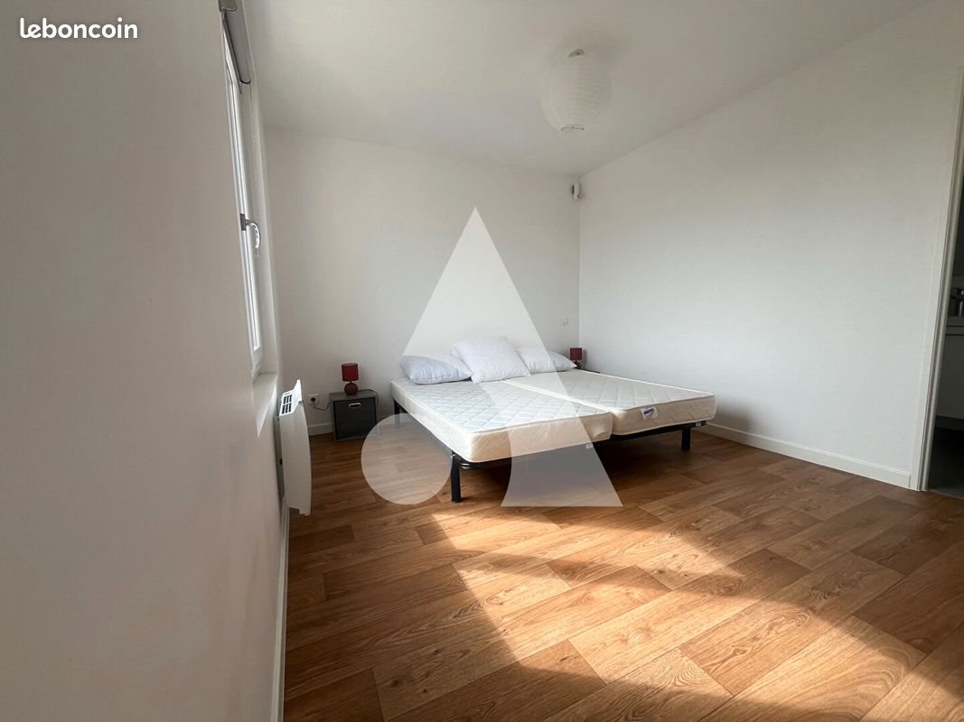 Appartement à louer, 28m², Niort