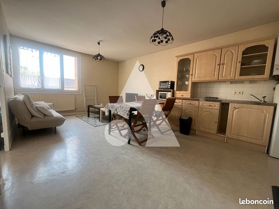 Appartement à louer, 39m², Niort