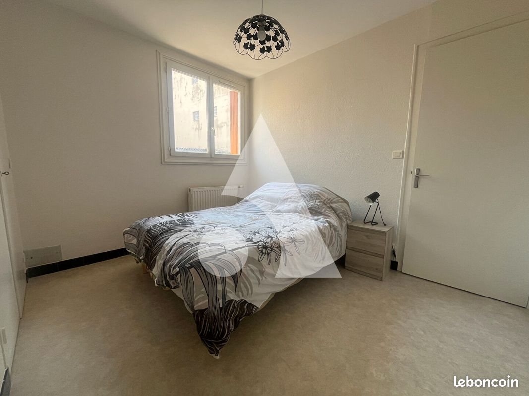 Appartement à louer, 39m², Niort