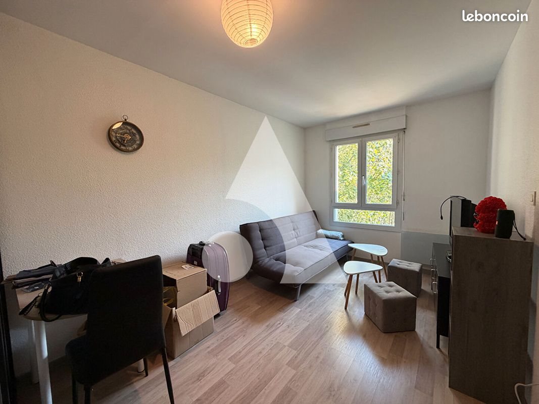 Appartement à louer, 24m², Niort