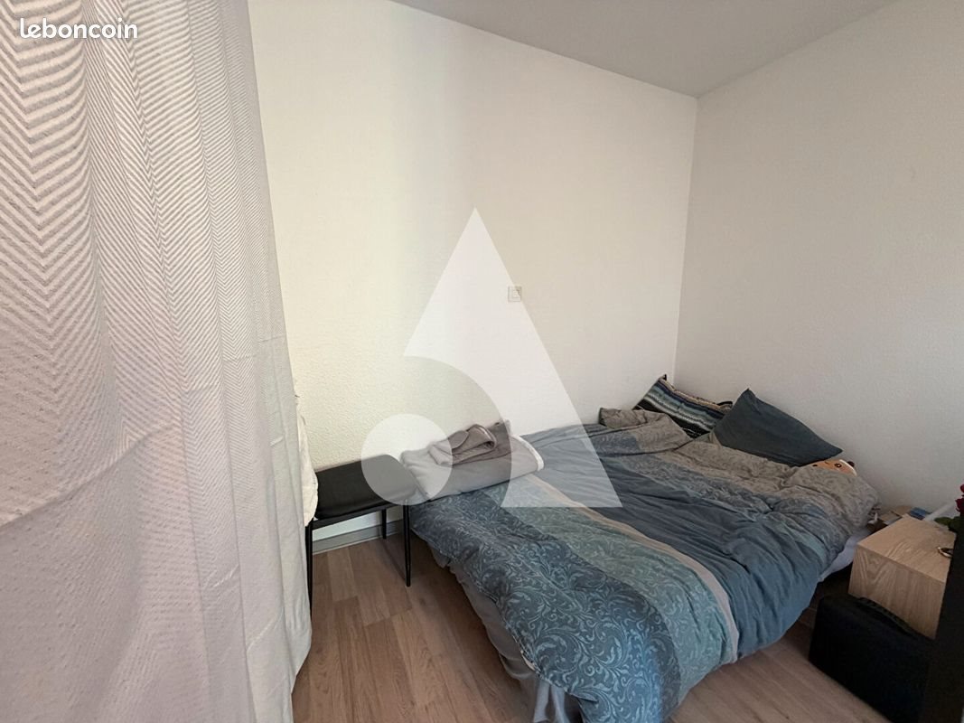 Appartement à louer, 24m², Niort
