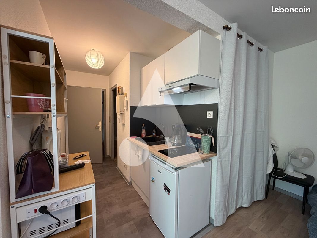 Appartement à louer, 24m², Niort