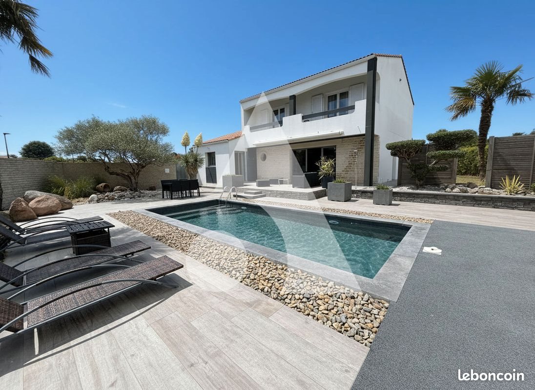 Maison à vendre, 186m², Chauray