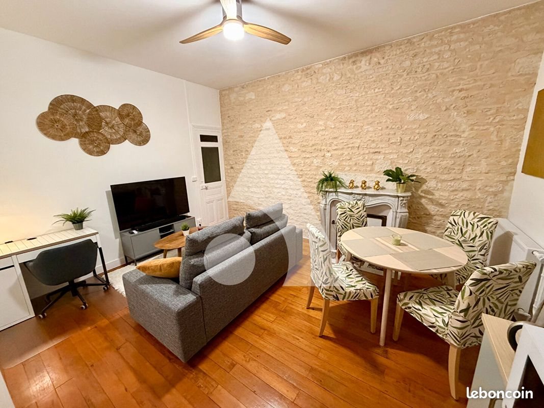 Appartement à louer, 38m², Niort
