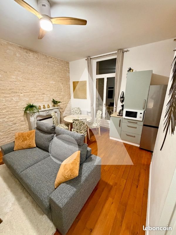 Appartement à louer, 38m², Niort