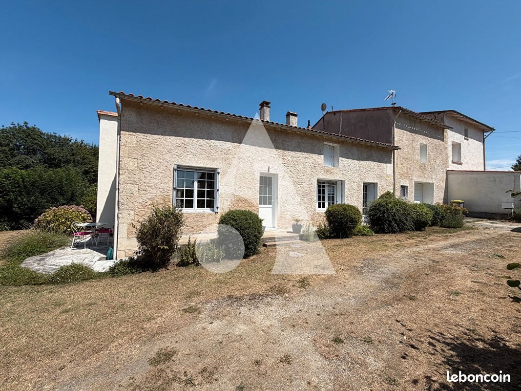 Maison à vendre, 137m², Bessines