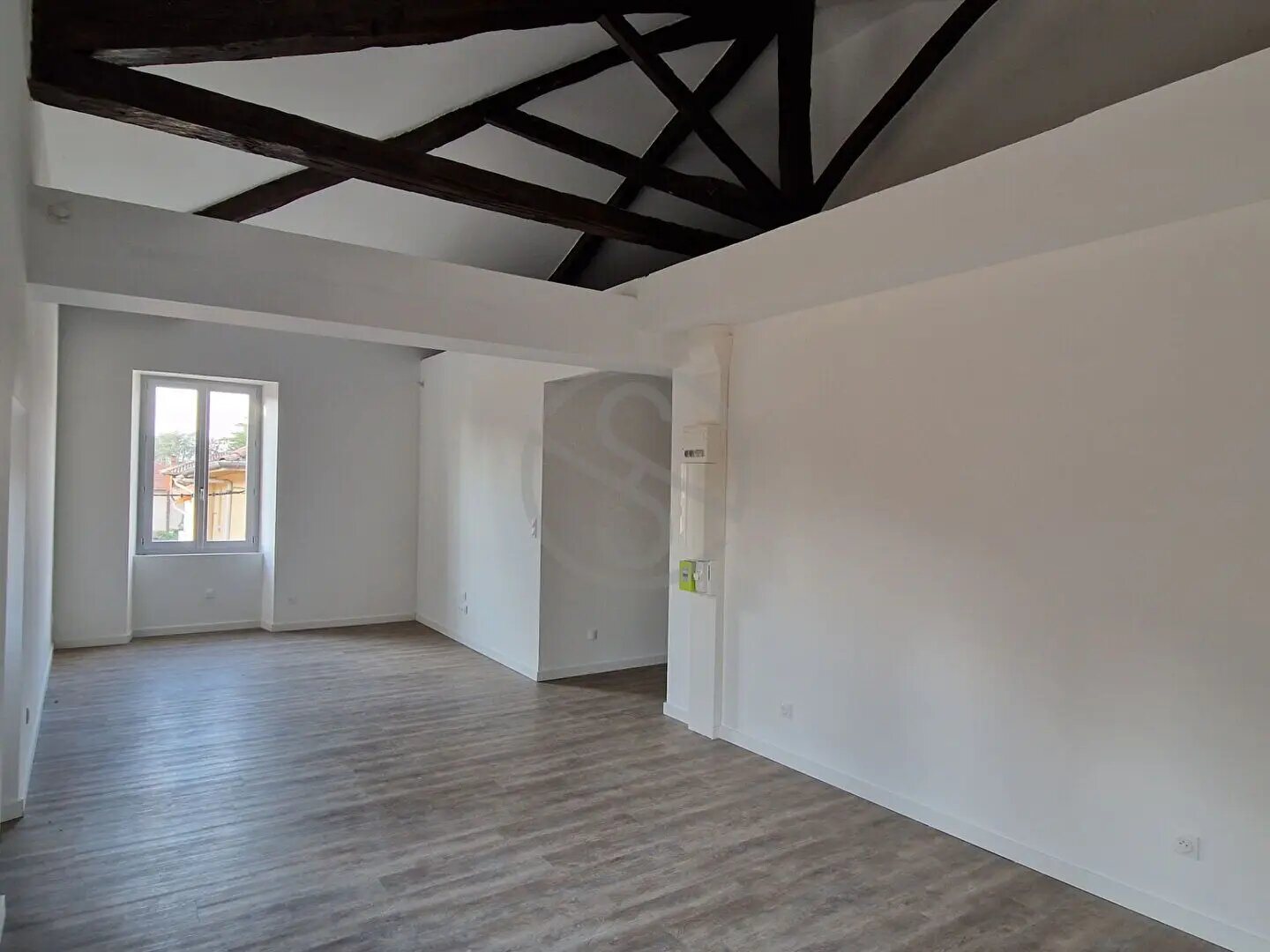 Appartement à vendre, 90m², Saint-Etienne-de-Saint-Geoirs