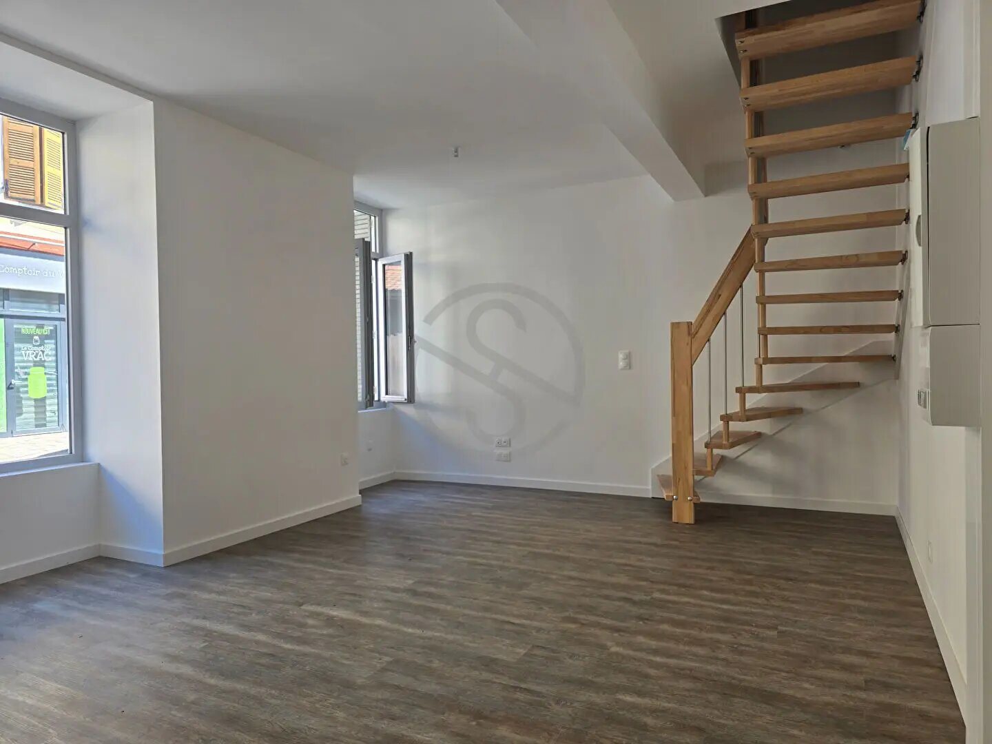 Appartement à vendre, 68m², Saint-Etienne-de-Saint-Geoirs