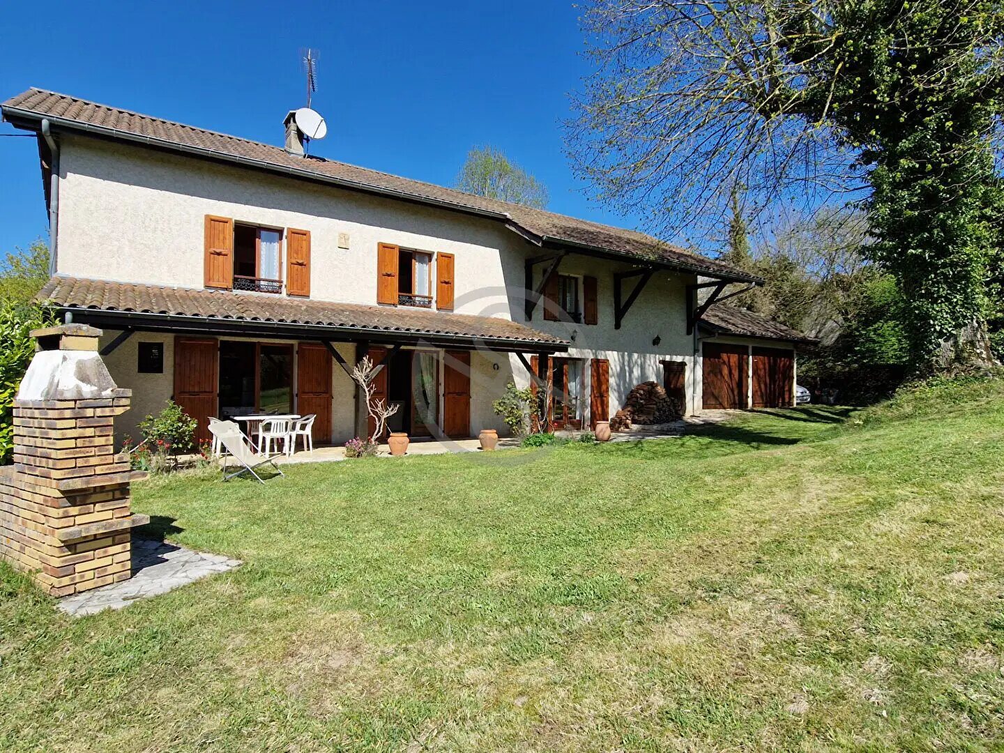 Maison à vendre, 120m², Bizonnes