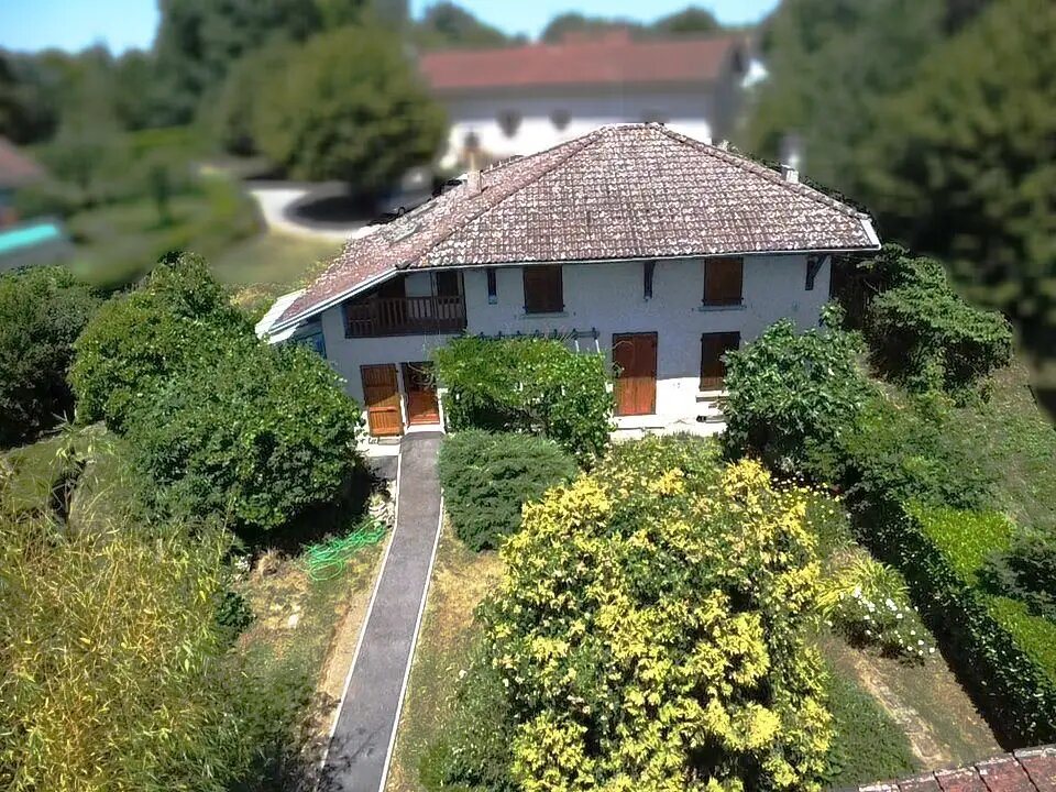 Maison à vendre, 157m², Saint-Etienne-de-Saint-Geoirs