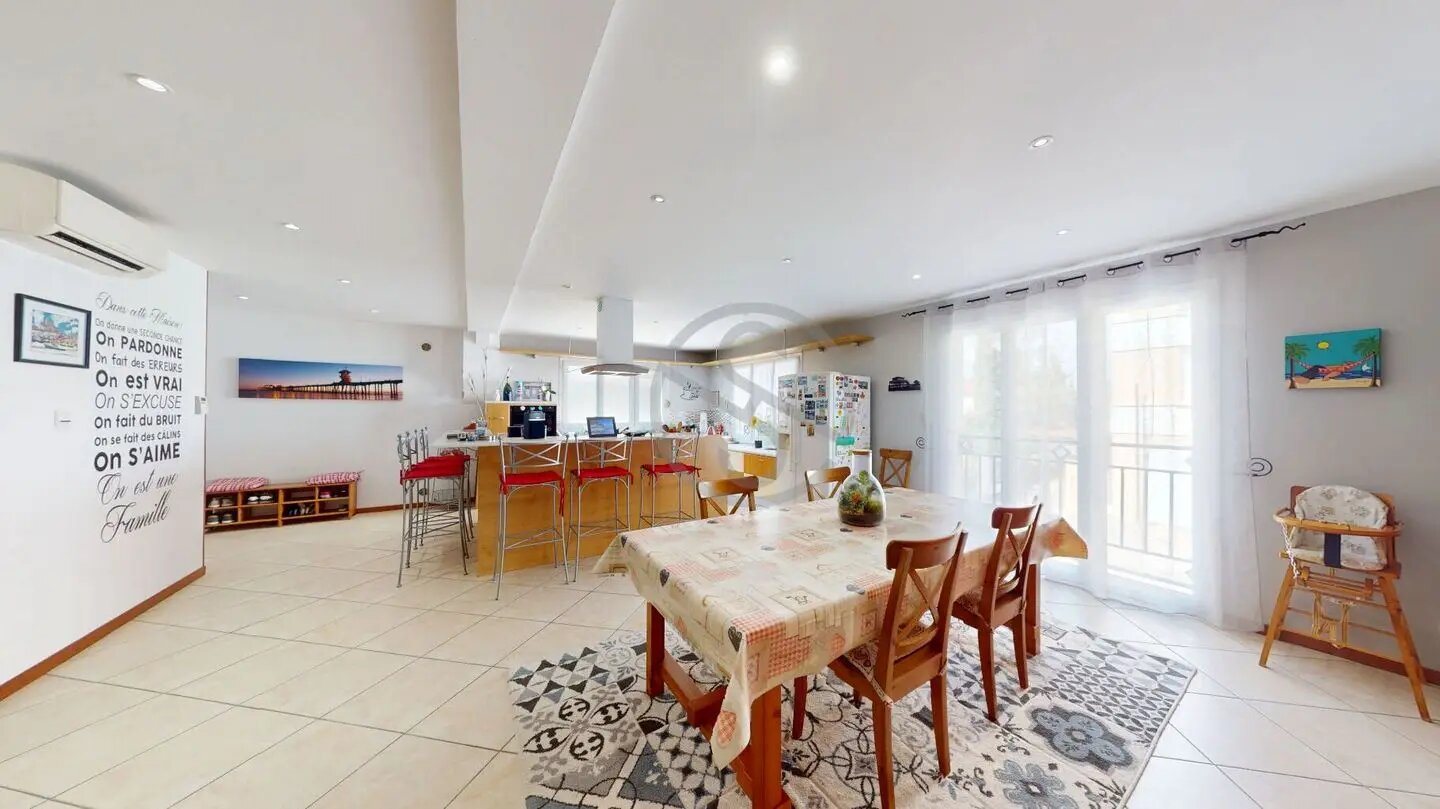 Appartement à vendre, 157m², Jarrie