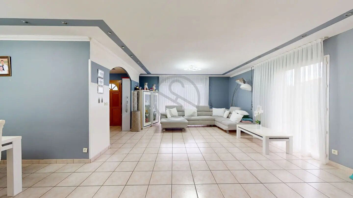 Maison à vendre, 138m², La Côte-Saint-André