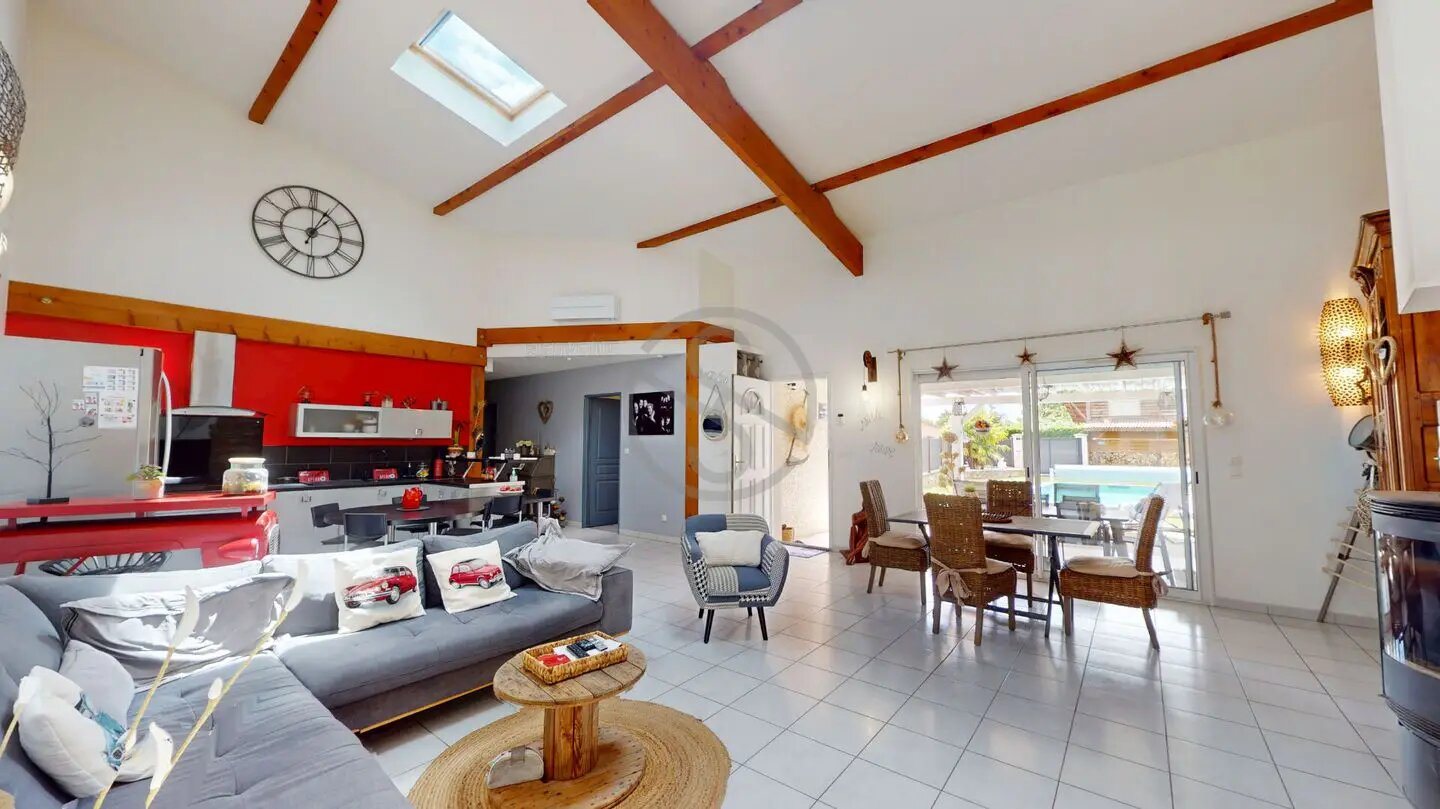 Maison à vendre, 125m², Eydoche