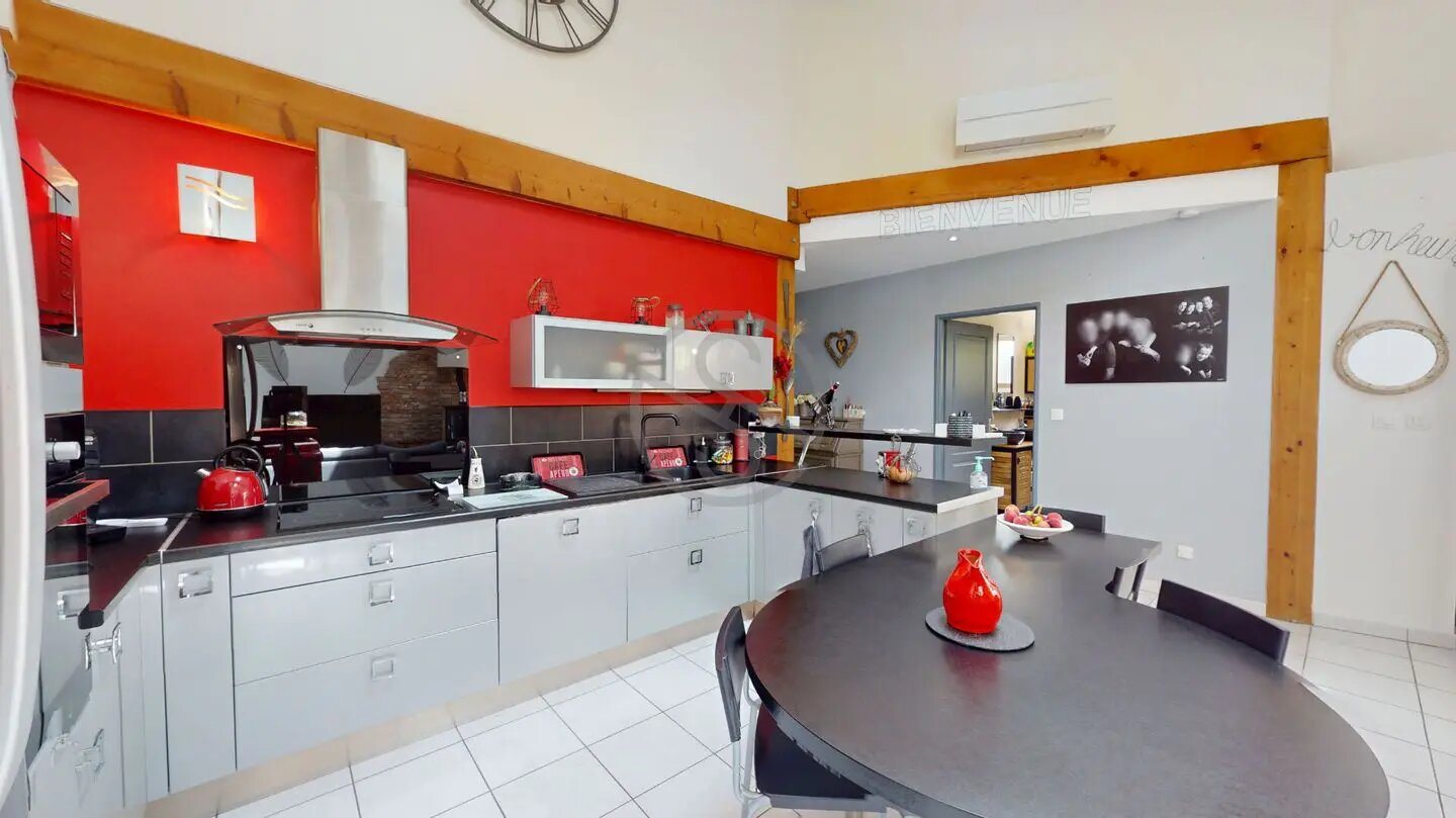 Maison à vendre, 125m², Eydoche
