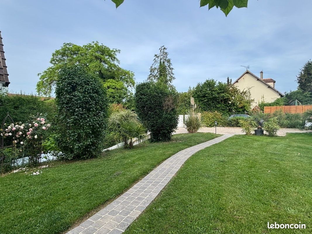 Maison à vendre, 129m², Milly-la-Forêt