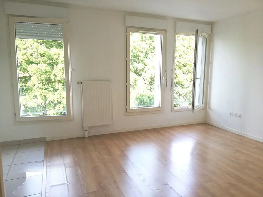 Appartement à louer, 26m², Cergy