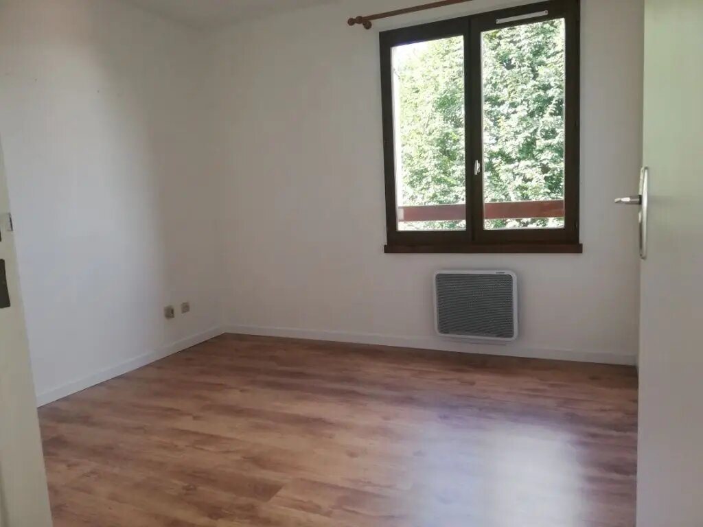 Appartement à louer, 52m², Cergy