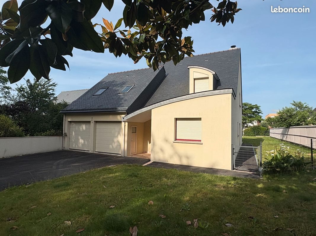 Maison à vendre, 220m², Noyal-sur-Vilaine