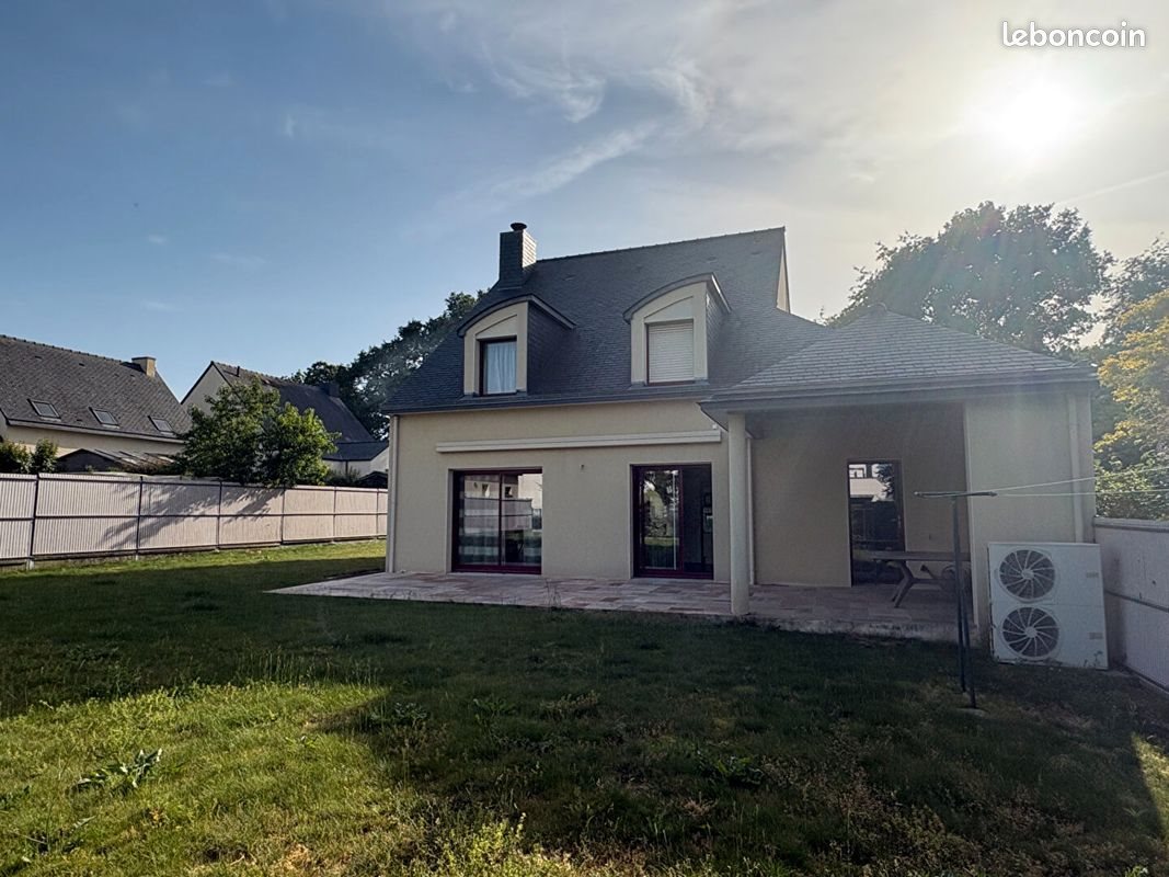 Maison à vendre, 220m², Noyal-sur-Vilaine
