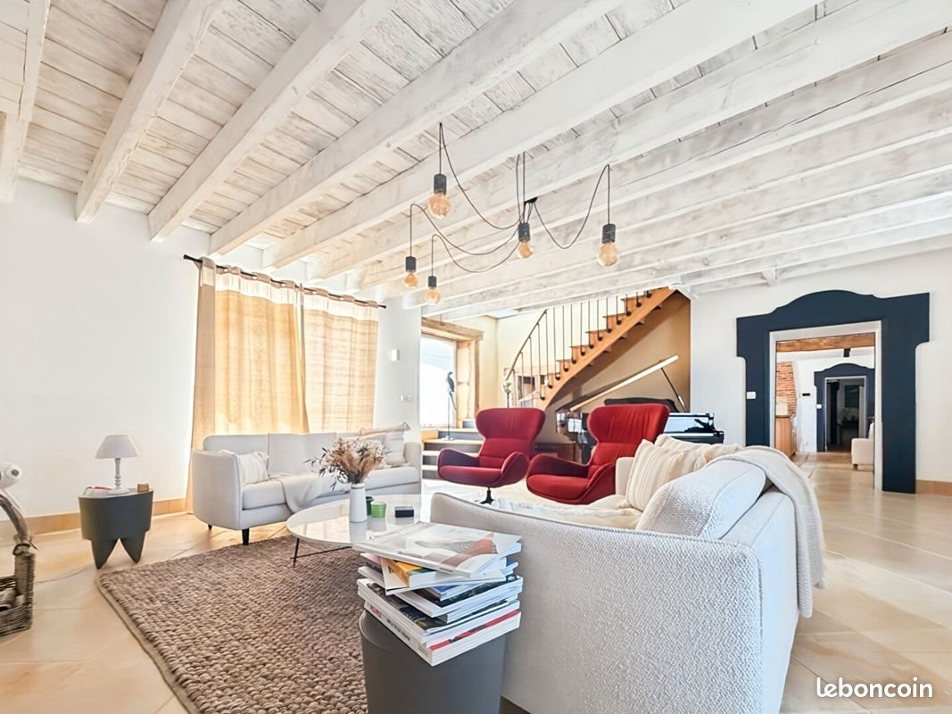 Maison à vendre, 272m², Noyal-Châtillon-sur-Seiche