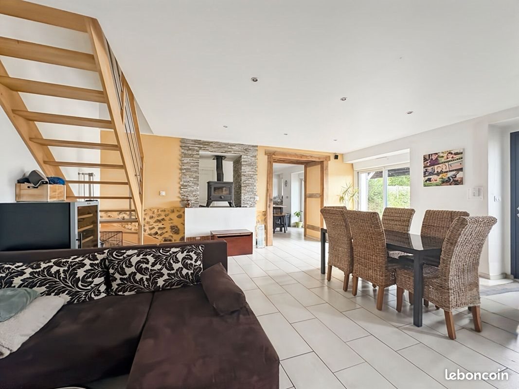 Maison à vendre, 135m², Longaulnay