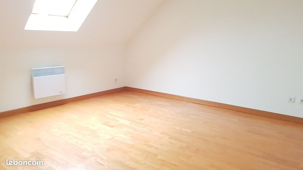 Appartement à louer, 61m², Châteaugiron