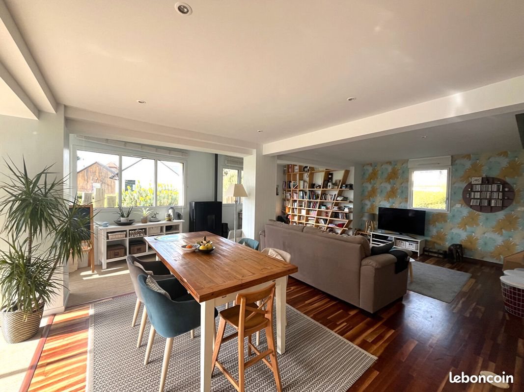 Maison à vendre, 146m², Hédé