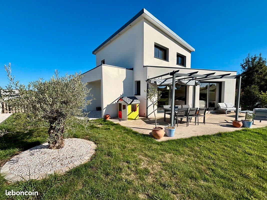 Maison à vendre, 130m², Landrévarzec