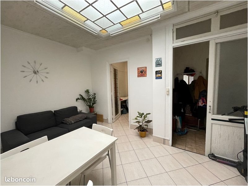 Appartement à louer, 49m², Lille