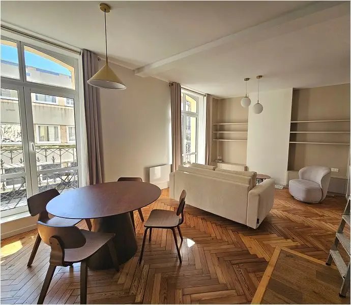 Appartement à louer, 51m², Lille