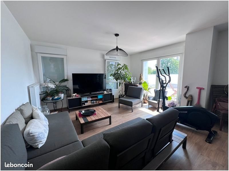 Appartement à louer, 83m², Croix