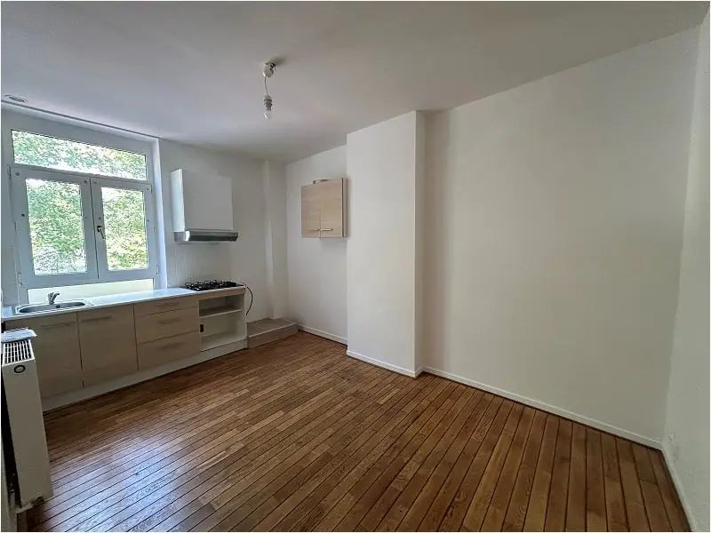 Appartement à louer, 28m², La Madeleine