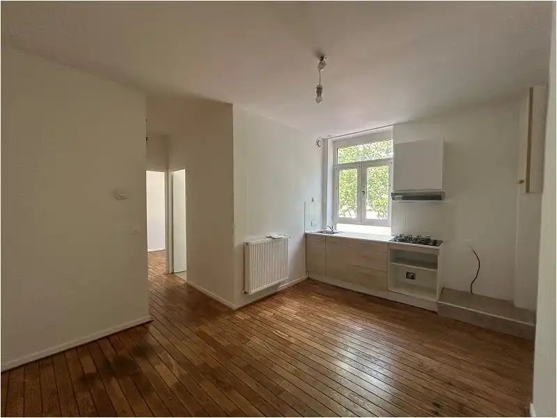 Appartement à louer, 28m², La Madeleine