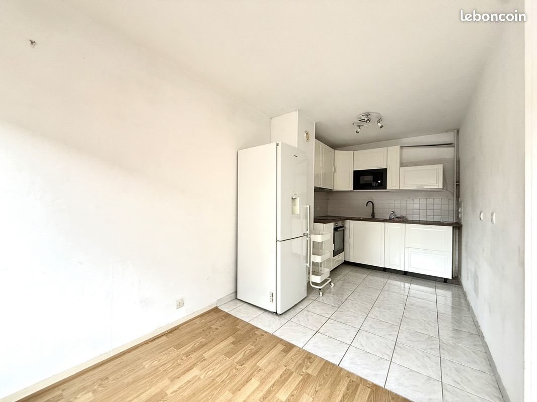 Appartement à vendre, 1m², Lille