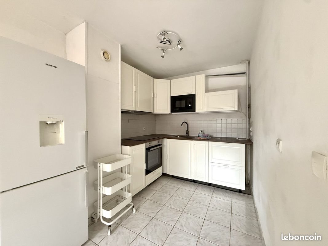 Appartement à vendre, 1m², Lille