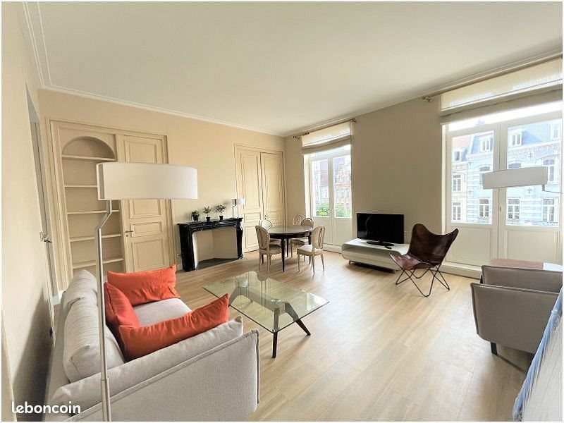 Appartement à louer, 76m², Lille