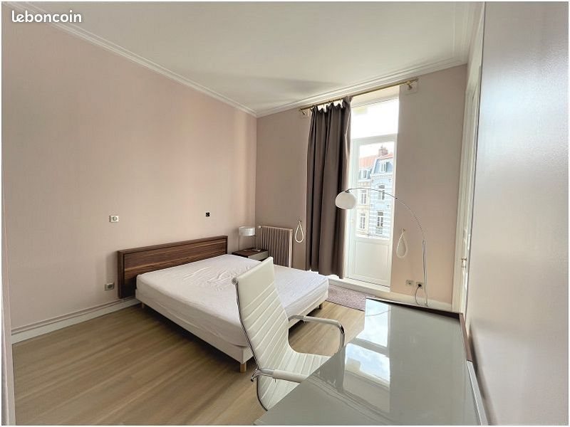 Appartement à louer, 76m², Lille