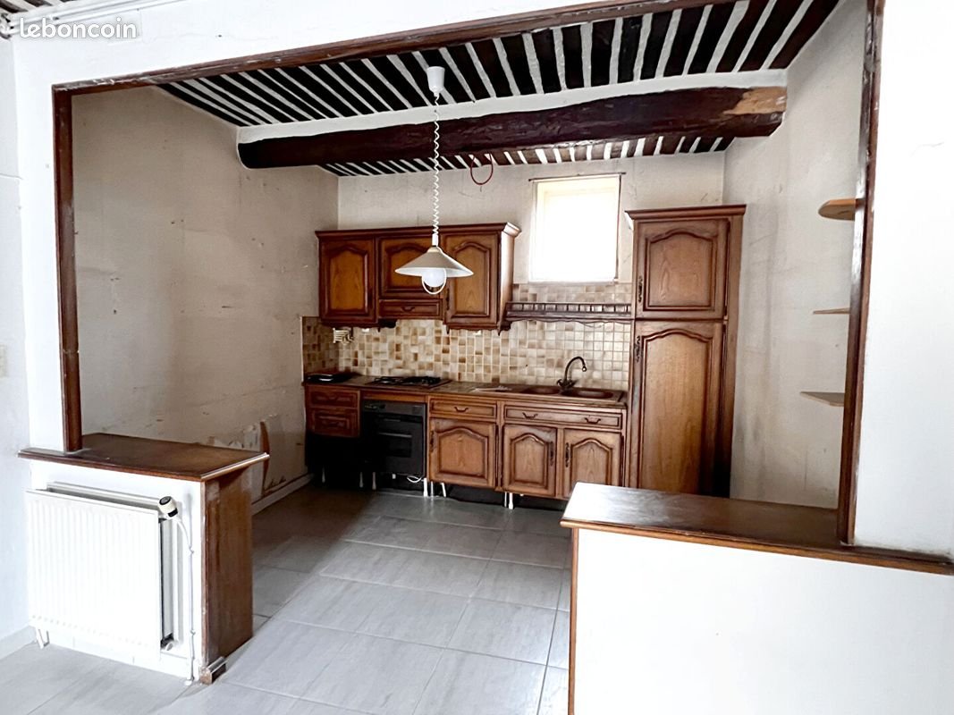 Maison à vendre, 160m², Eyguières