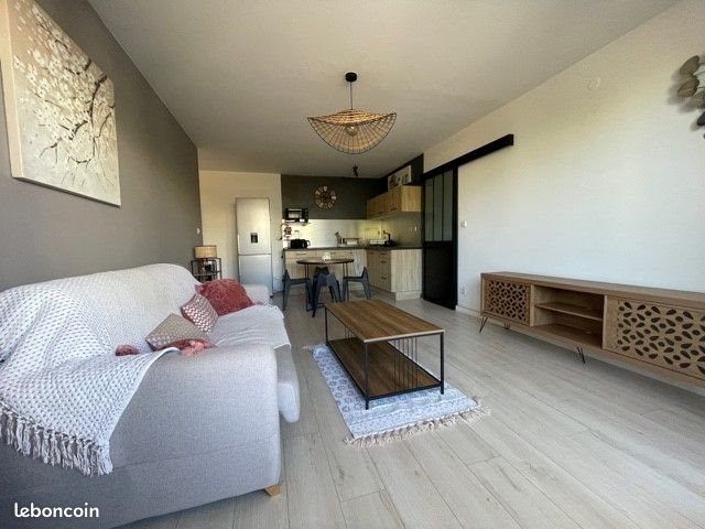 Appartement à louer, 44m², Saint-Gilles-les-Bains