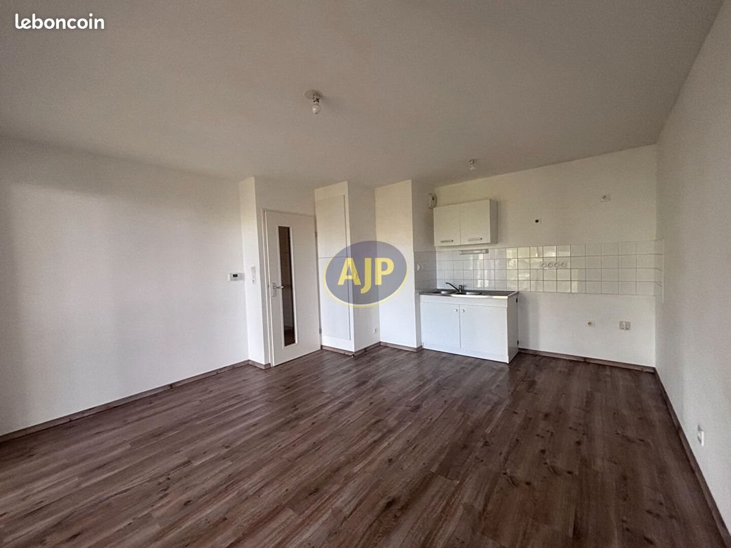 Appartement à louer, 40m², Nantes